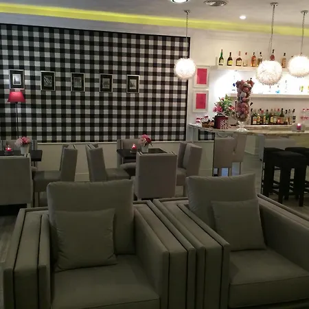 Hotel Javea فندق