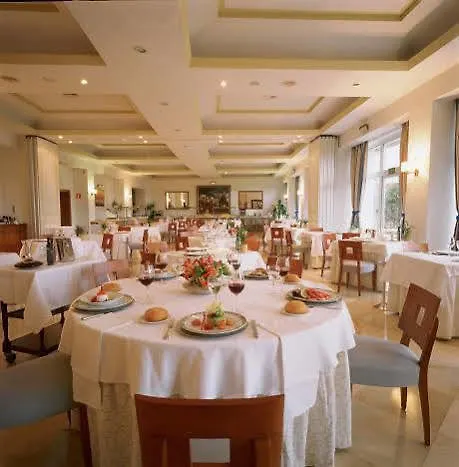 Hotel Javea מלון